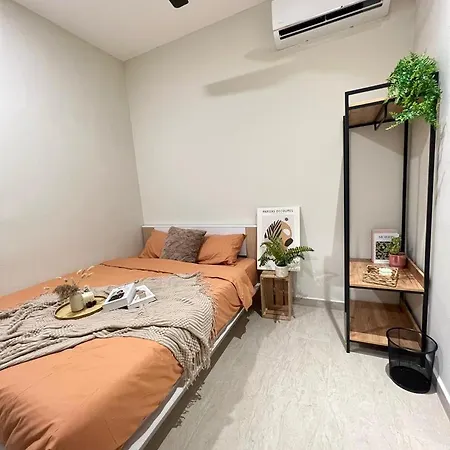 Pillows Plus Faster Kuala Lumpur Exterior photo
