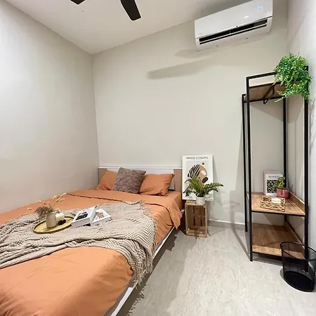 Pillows Plus Faster Kuala Lumpur Exterior photo